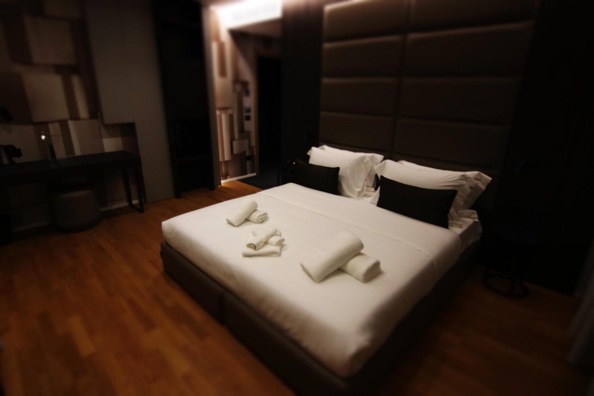Boutique Hotel Adelar Tirana Zewnętrze zdjęcie
