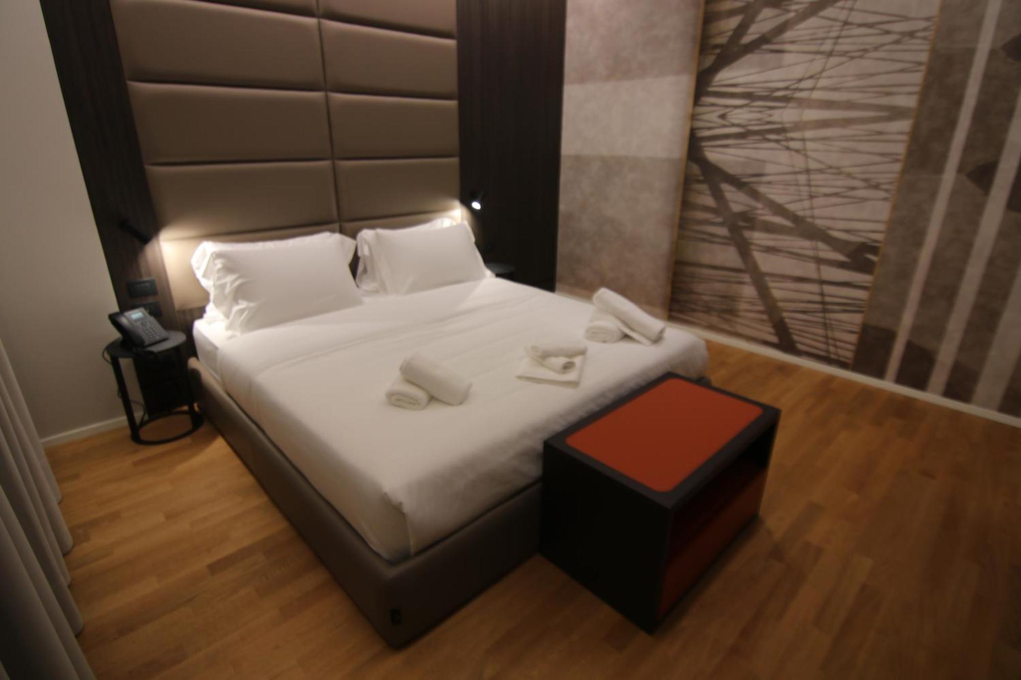 Boutique Hotel Adelar Tirana Zewnętrze zdjęcie