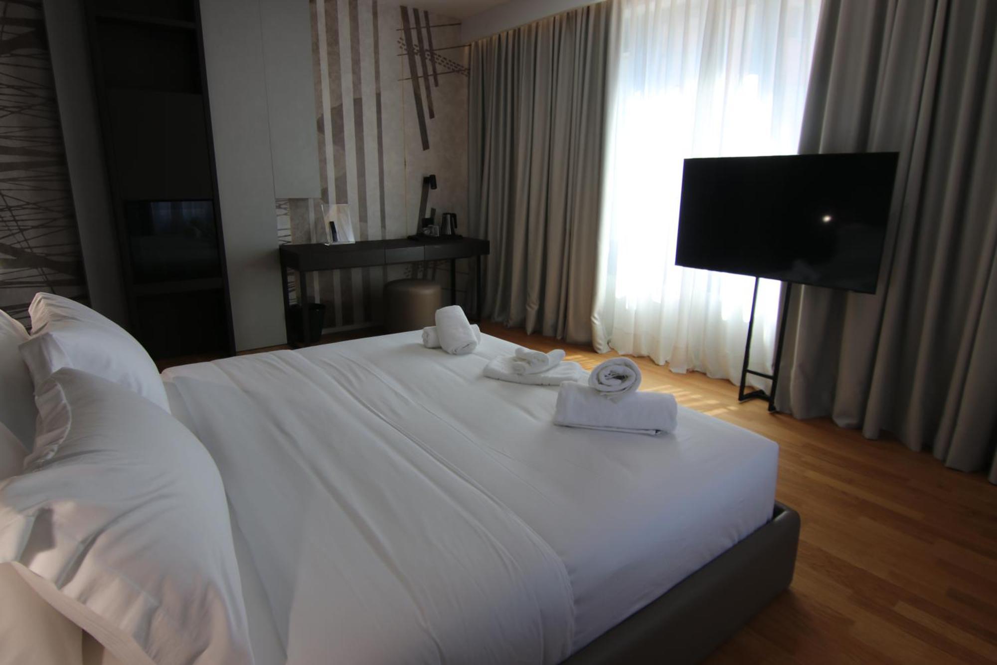 Boutique Hotel Adelar Tirana Zewnętrze zdjęcie