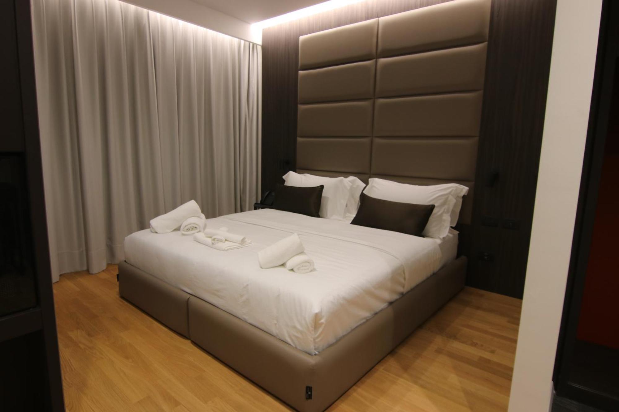 Boutique Hotel Adelar Tirana Zewnętrze zdjęcie